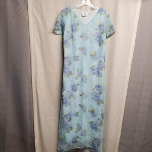 Chic Blue Floral Maxi Dress